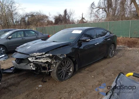 2019 Nissan Maxima 3.5 Platinum z USA, uszkodzony, nr VIN 1N4AA6AV0KC374677